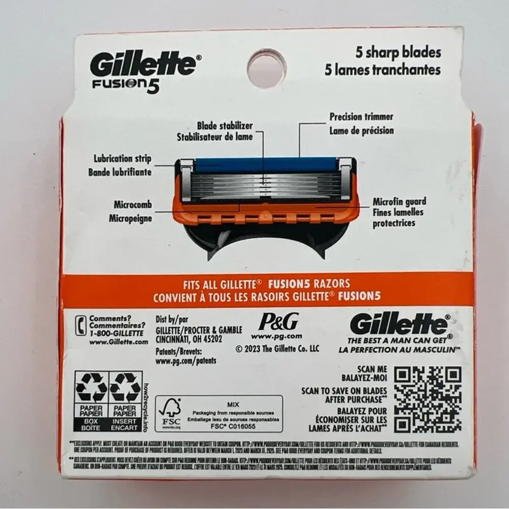 Gillette Fusion5 Razor Blades for Men 12 Cartridges Razor Blade Refills NEW